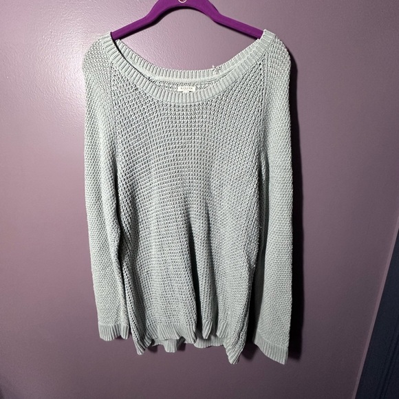Sonoma Women's Soft Gray Crew Neck Sweater - Picture 1 of 3